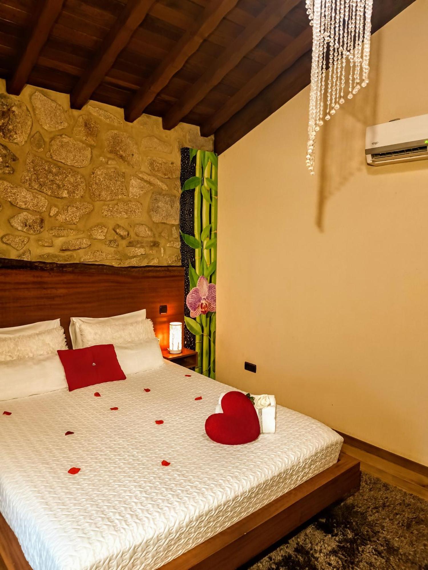 Casa Favo De Mel - Jacuzzi Privado & Lareira - Piscina Hotel Arcos de Valdevez Kültér fotó